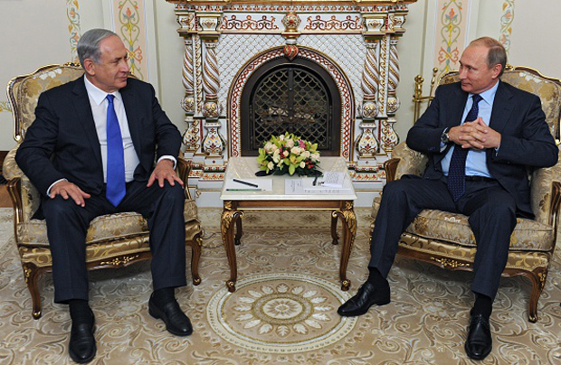 Russian President Vladimir Putin (R) meets with Israeli Prime Minister Benjamin Netanyahu on Sept. 21 at the Novo-Ogaryovo residence, outside Moscow.