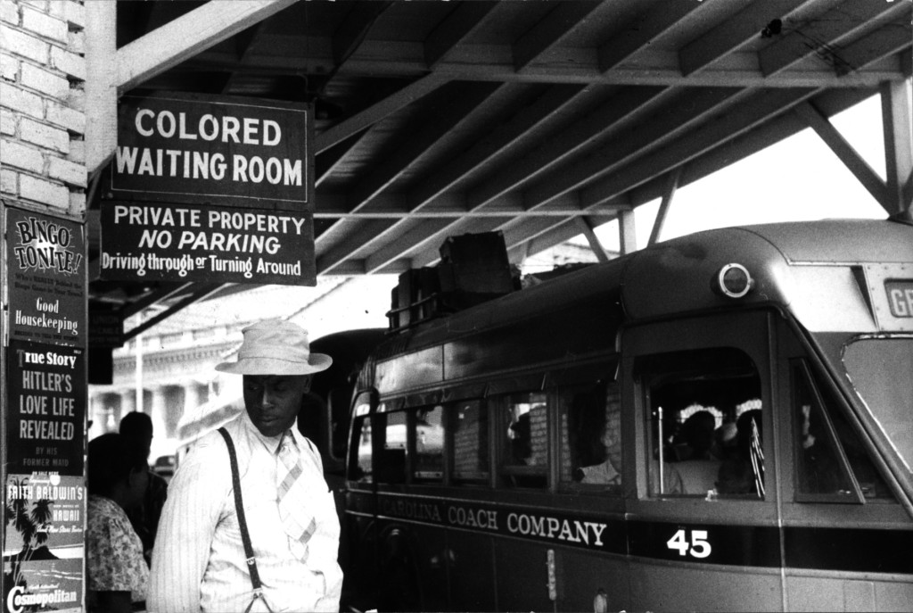 Bus station in Durham, North Carolina in 1940.