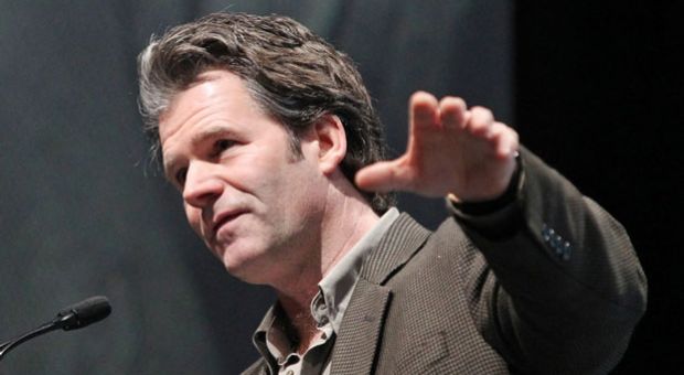 Novelist and writer of short stories Andre Dubus III delivers his Sunrise Speaker Series presentation.
