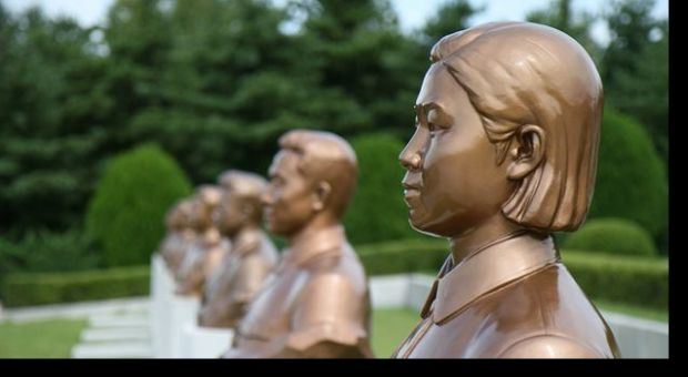 <a href="http://www.flickr.com/photos/thornsatellite/">thornsatellite</a> via Flickr. All rights reserved. Reproduced here by permission of the photographer. 